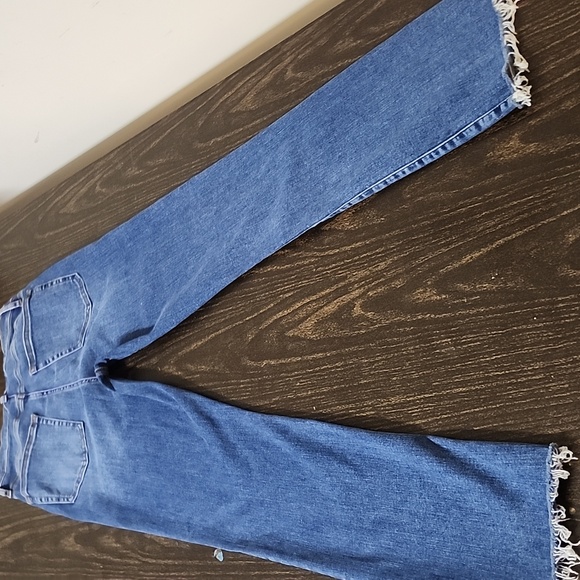 Frame Le High Straight Long Raw Edge Jeans - Picture 9 of 10